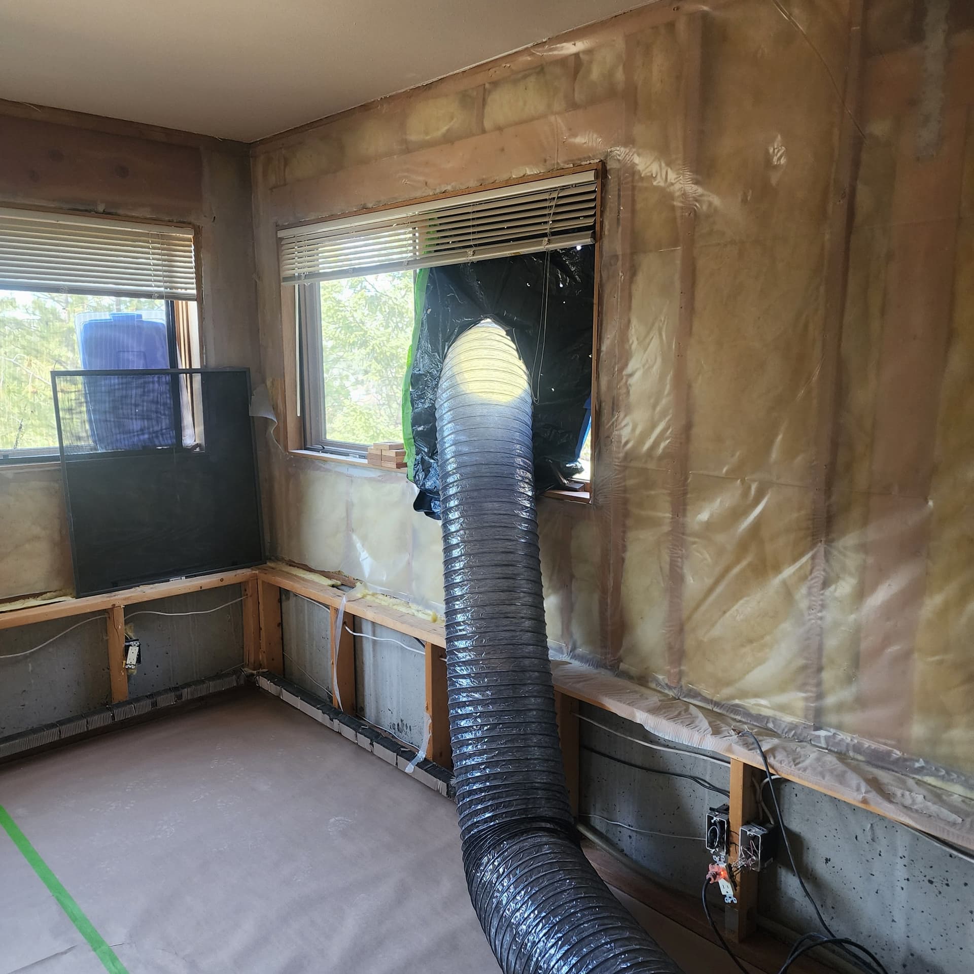 Gallery photos for Efficient Water Damage Restoration in Action: Image #7