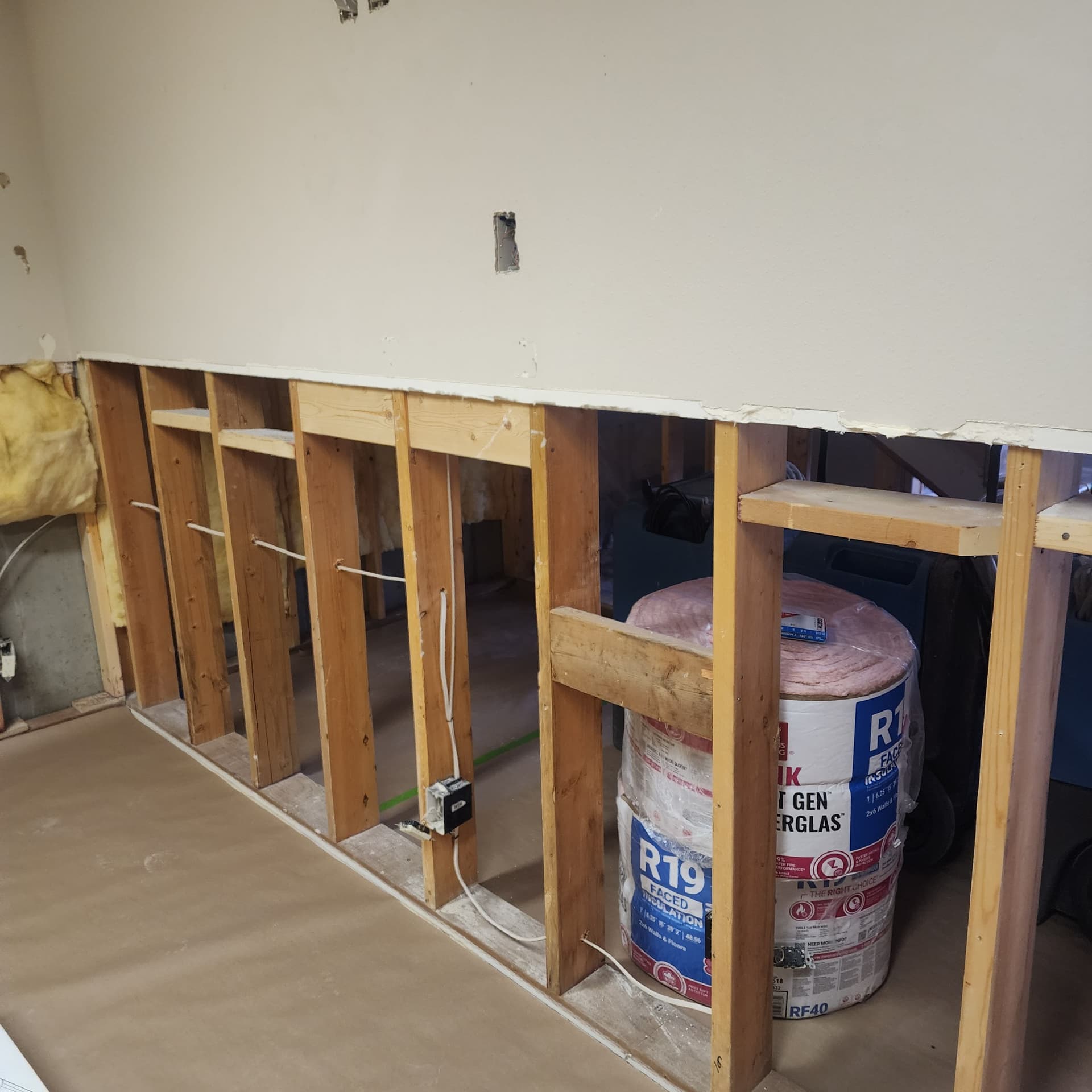 Gallery photos for Efficient Water Damage Restoration in Action: Image #5