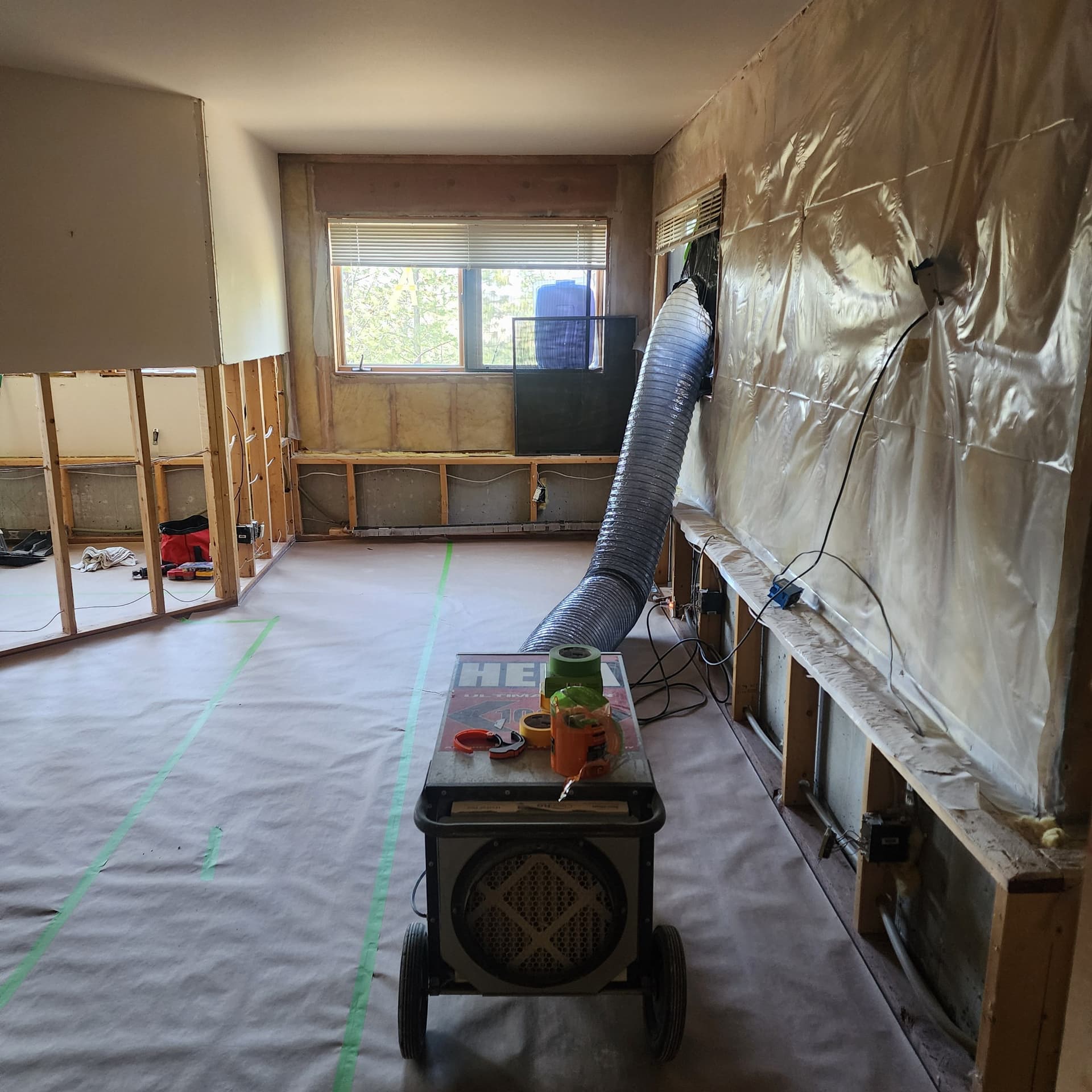 Gallery photos for Efficient Water Damage Restoration in Action: Image #8